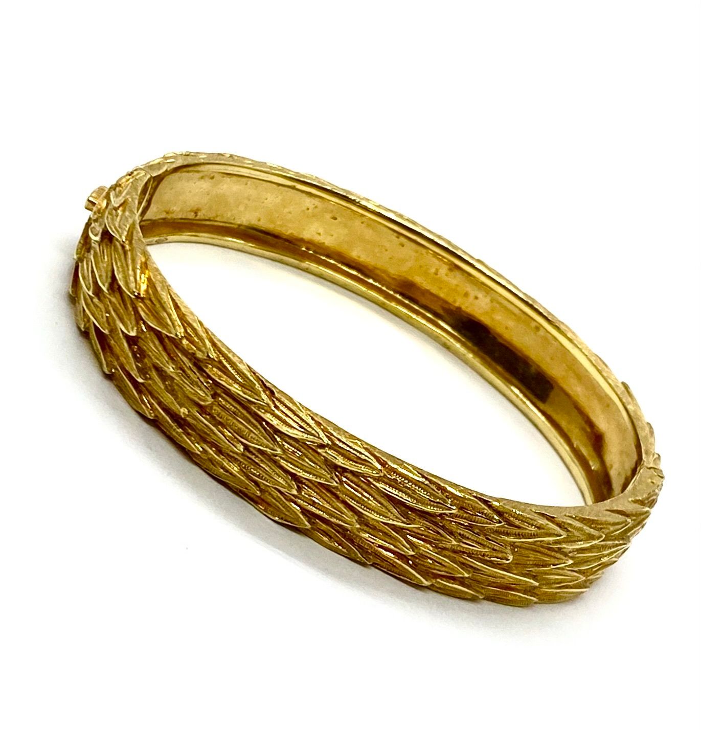 Buccellati 18K Gold Bangle Bracelet