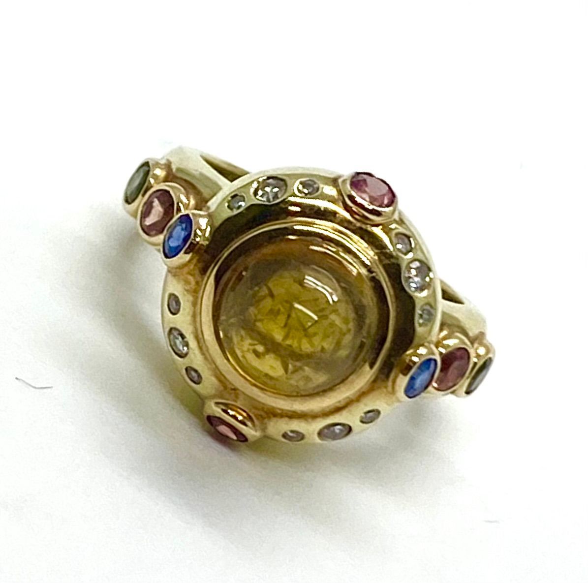 Cabochon Citrine and Diamond Ring set in Yellow Gold