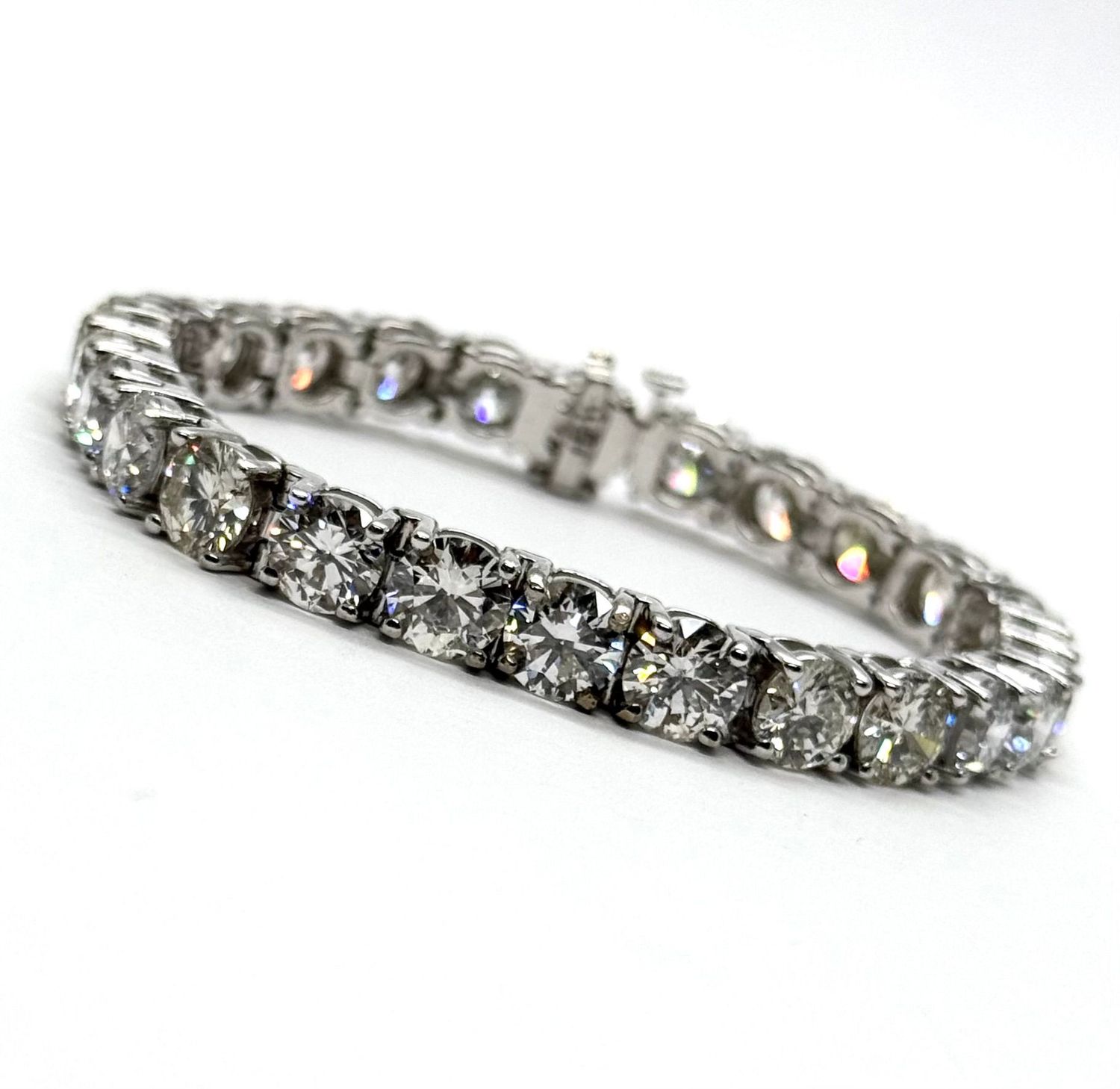 26cts Diamond Tennis Bracelet