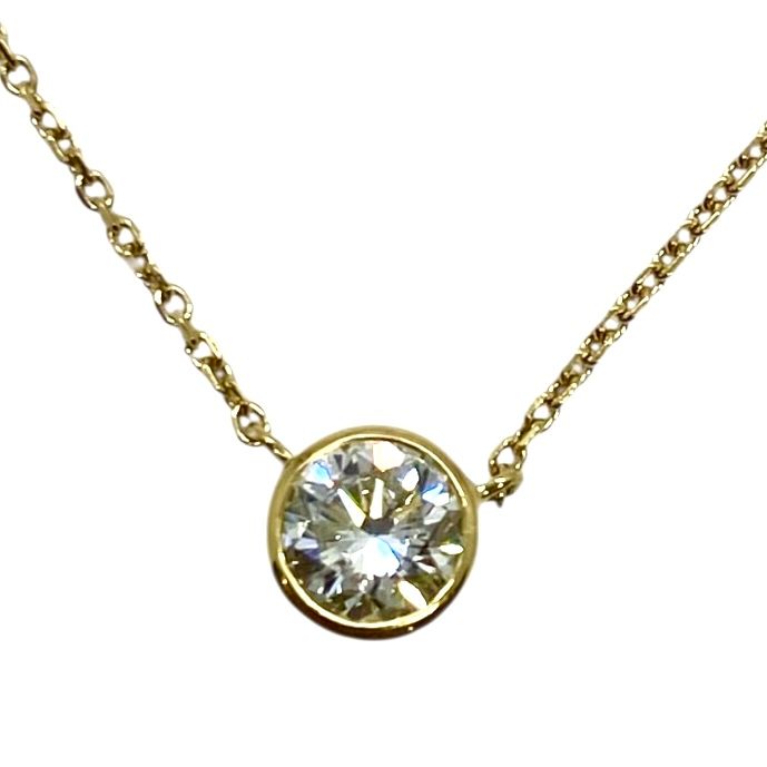 Solitaire Diamond Pendant Necklace in Gold