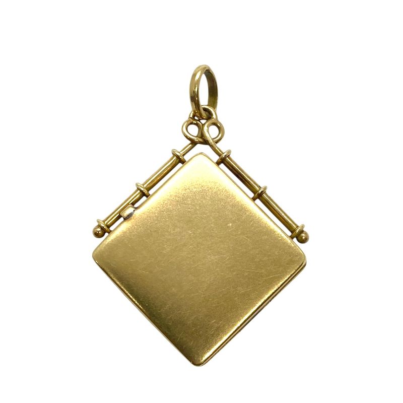 Vintage Locket in Gold