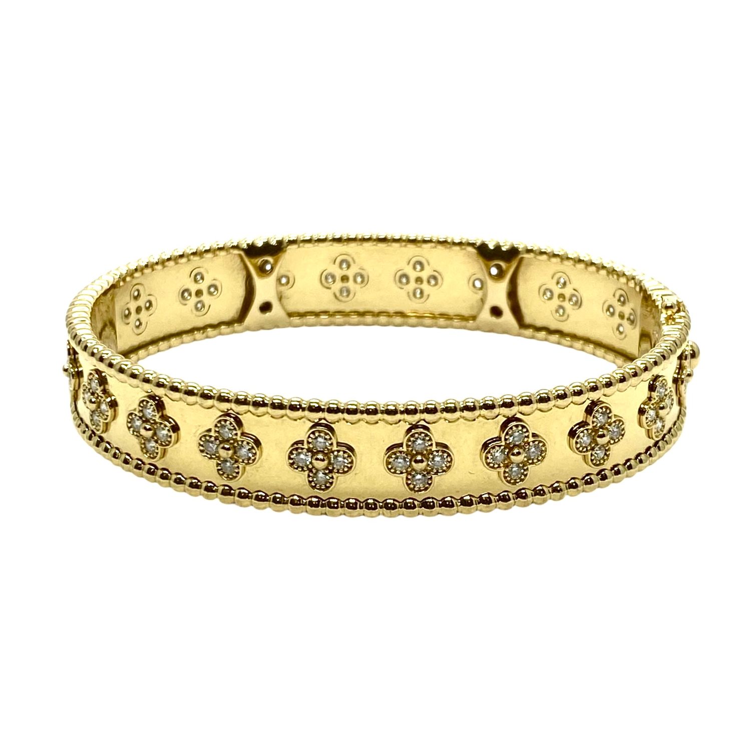 Perlee Clover Diamond Bracelet Size 6 1/2 (52)