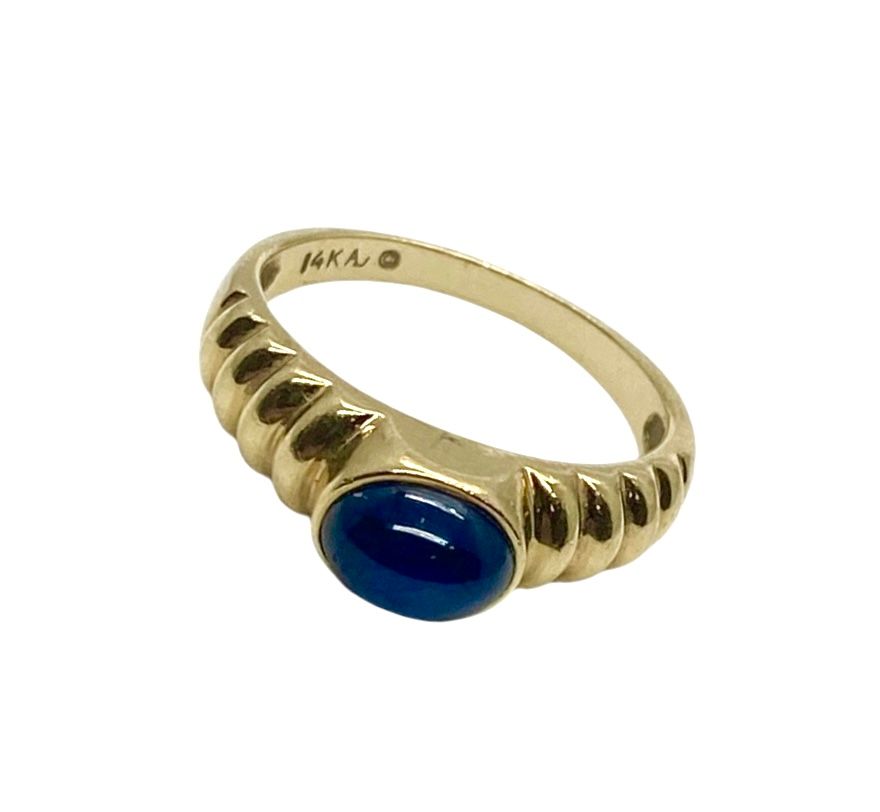 Blue Sapphire Cabochon Ring