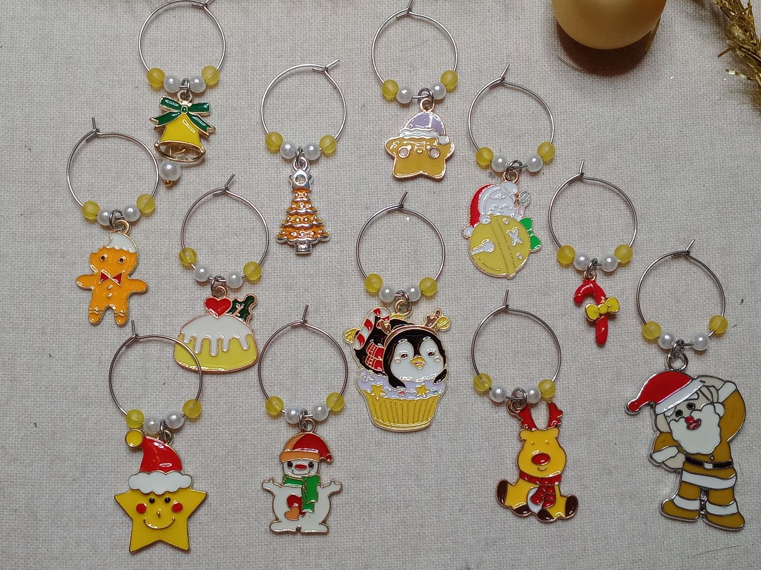 YELLOW Christmas wine glass or cup markers