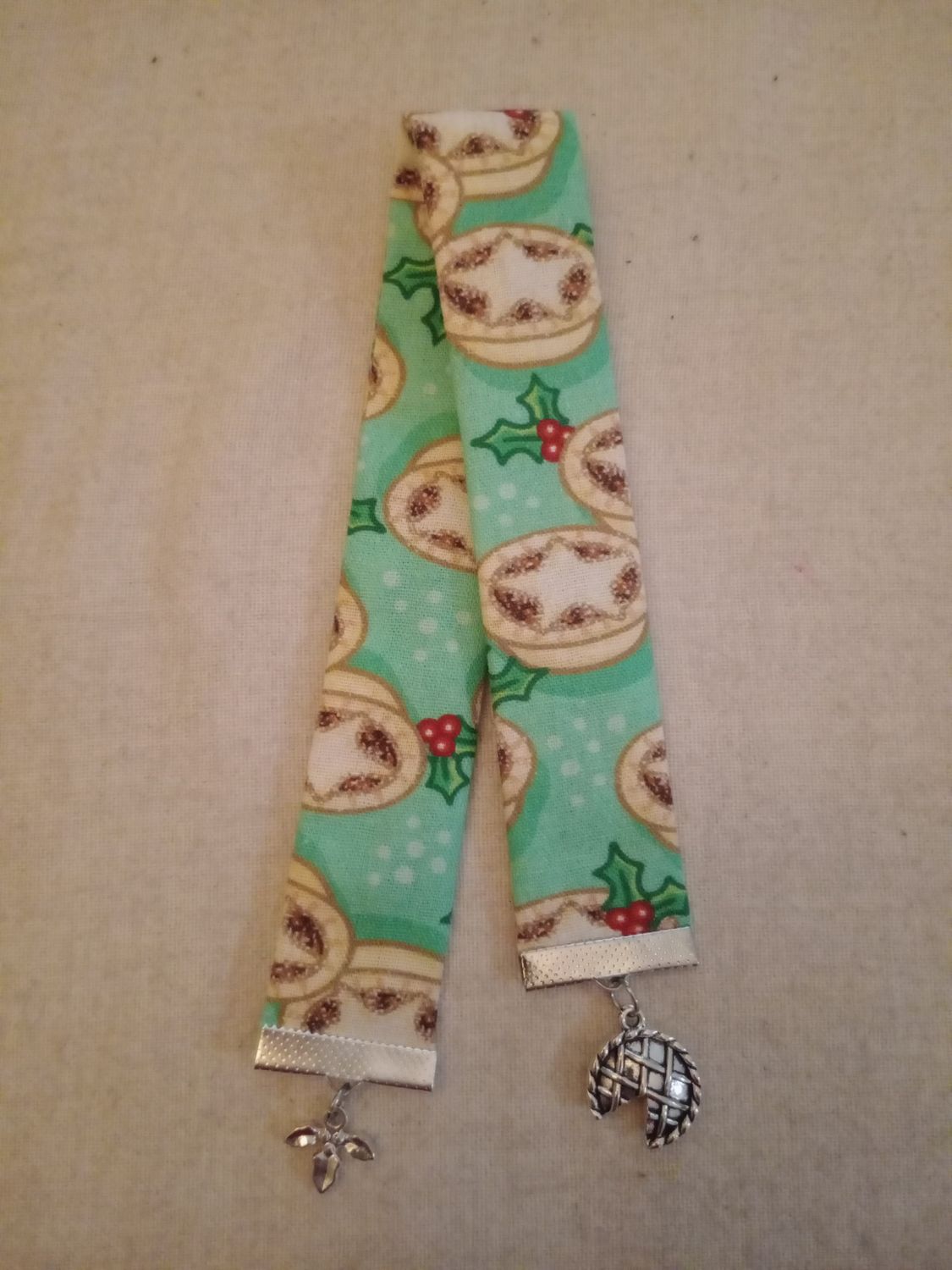 Christmas Mince Pie Bookmarks