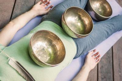 Bowls &amp; Reiki Combination Session