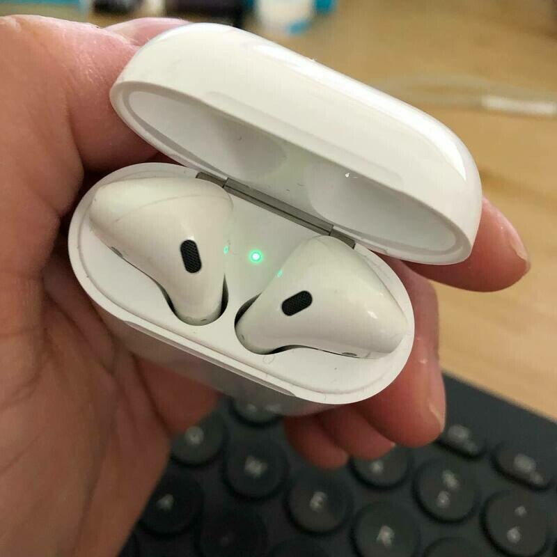 Apple Airpods