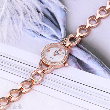 LADIES WATCH