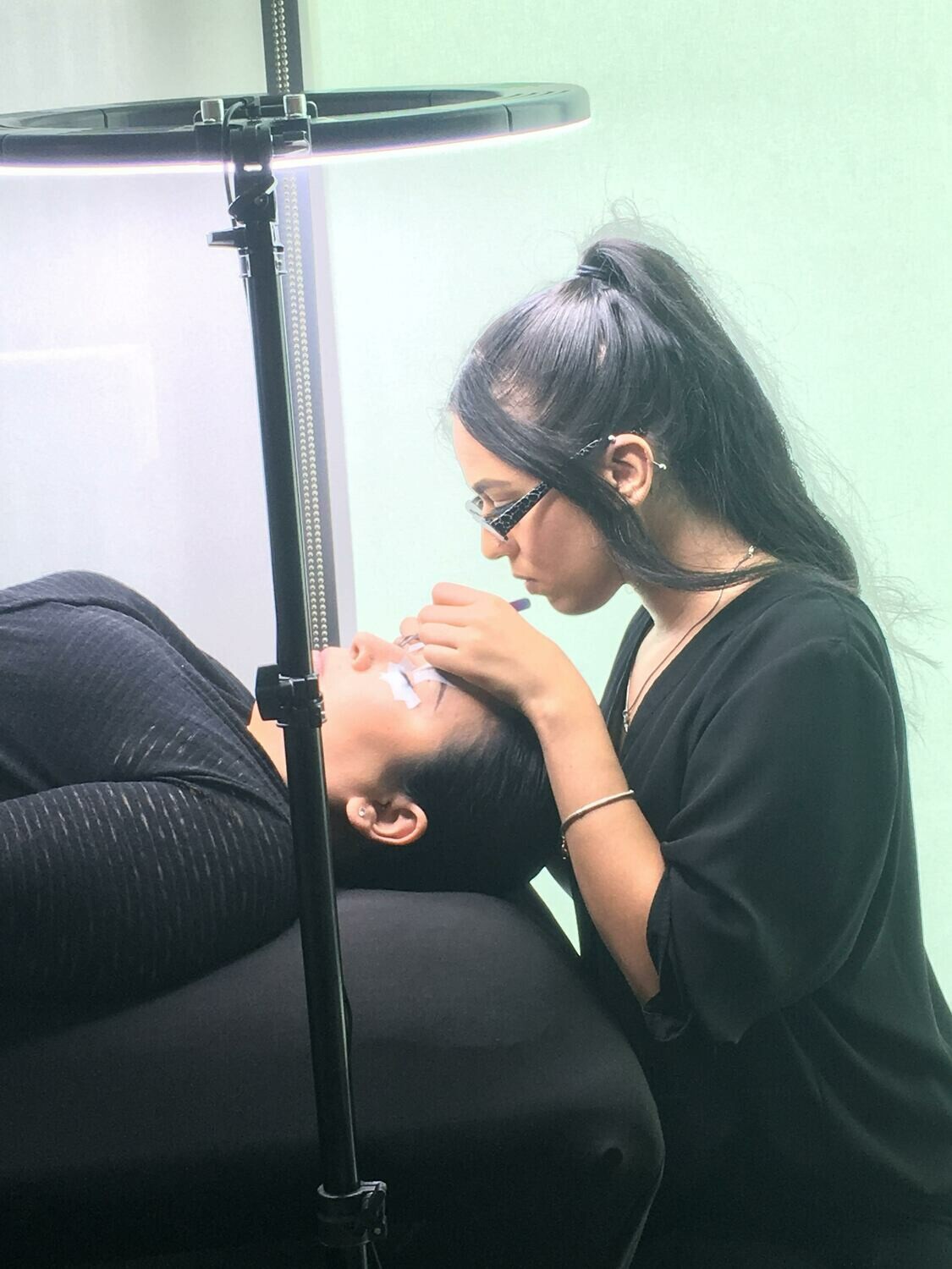 $2,800 3 DAY BEGINNER &amp; ADVANCE LASH CLASS!
Classic Hybrid &amp; Mega Volume Tops &amp; BOTTOMS. Photoshoot, Venders List, Website &amp; Business Class (2 Free Additional days added to Nov-Dec Class)Total 1 Week