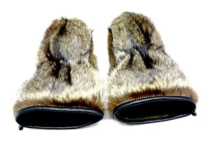 Winter long men&#39;s raccoon fur mittens