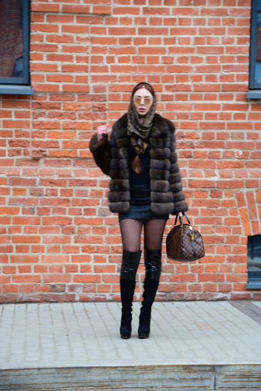 ​Exquisite Russian Sable Fur Coat – A Masterpiece of Luxury