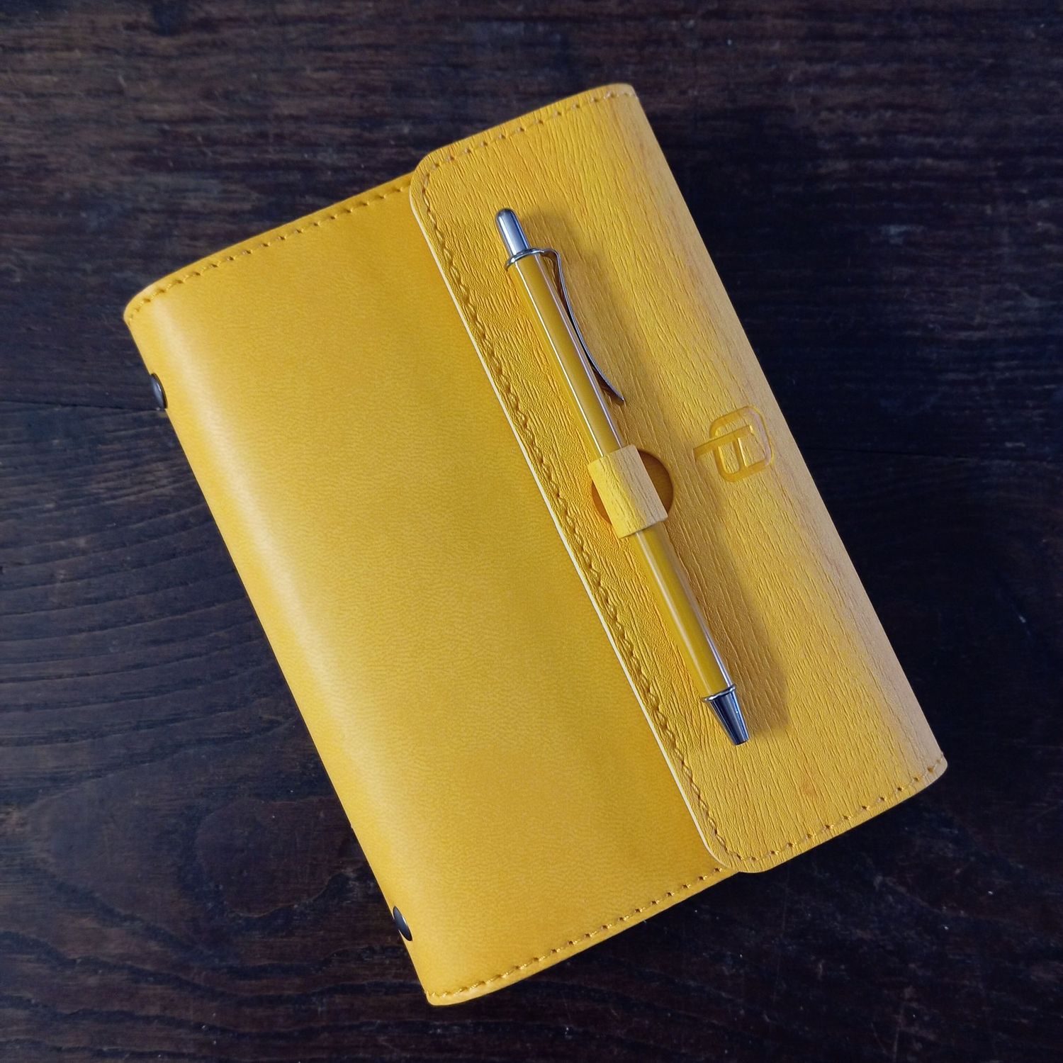 Agenda Organizer small “Pochette” Intempo 5139PO gialla