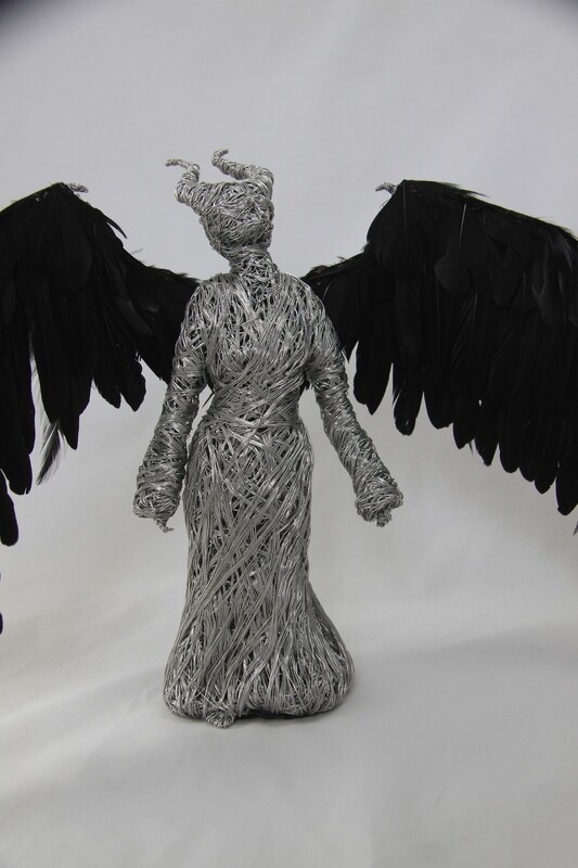 Real Feather Winged Fairy/Angel / Maleficent / Wire Sculpture