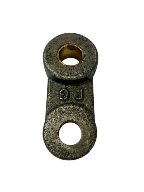 Outer Spring Shackle Link Outer Spring Shackle Link