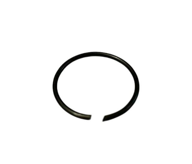 T84 - Main Shaft Roller Bearing Snap Ring
