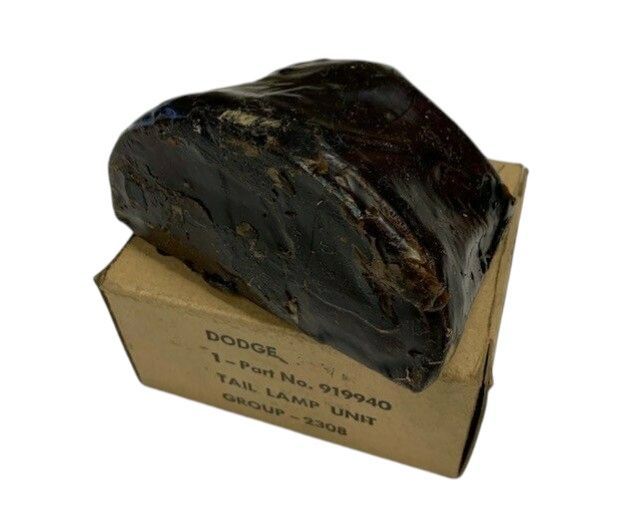 Dodge - Tail Light Blackout lower Ruby - 6 Volt