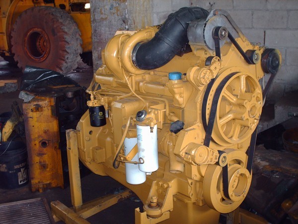 Deere 744H Engine