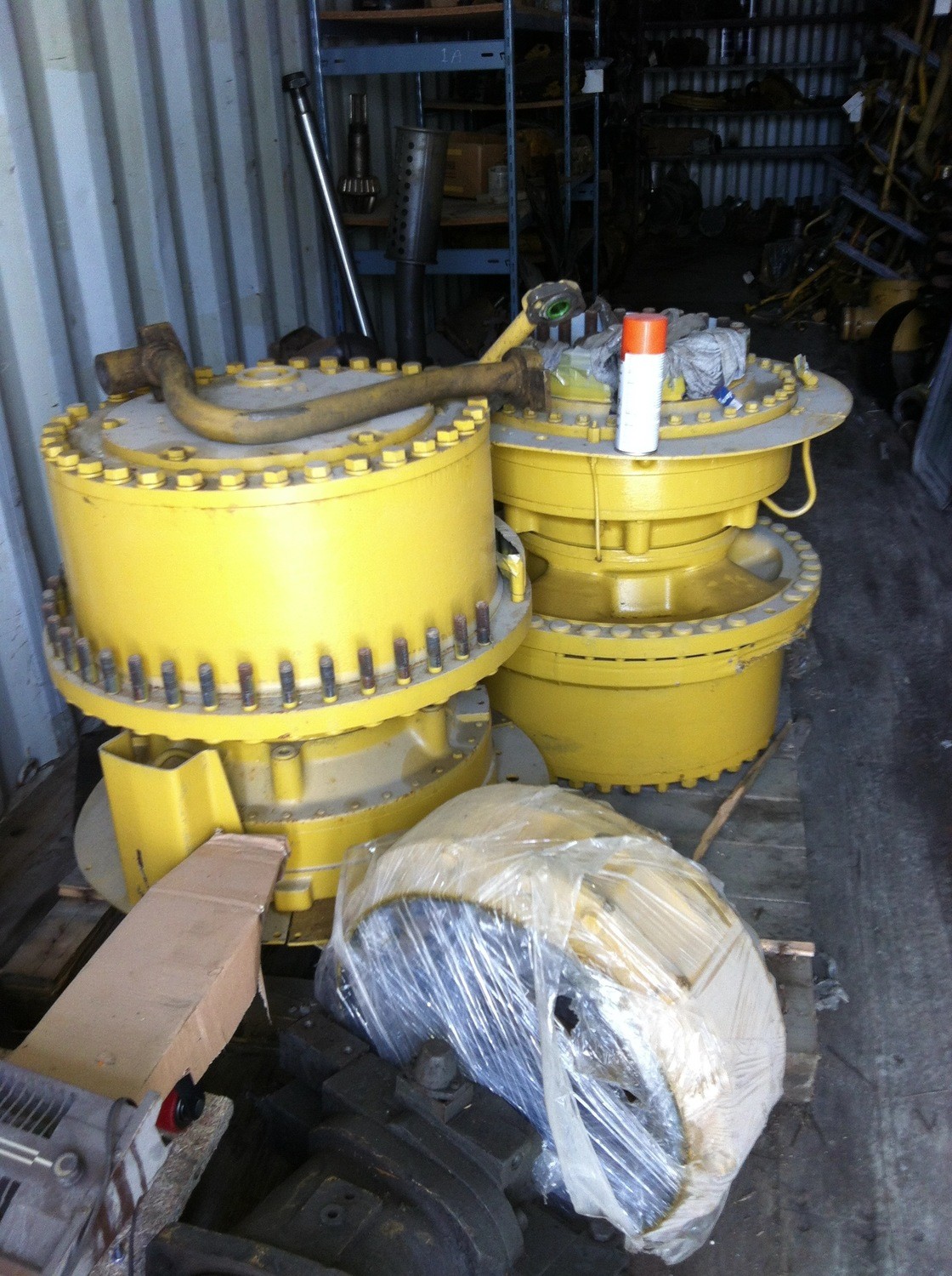 CAT 988B Final Drives