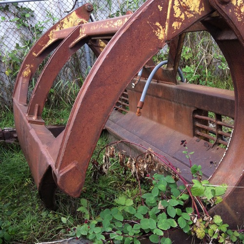CAT 966D LOG GRAPPLE