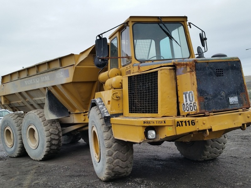 1989 Volvo A25 Articulated Truck
