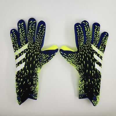 Luva de Goleiro Adidas Predator