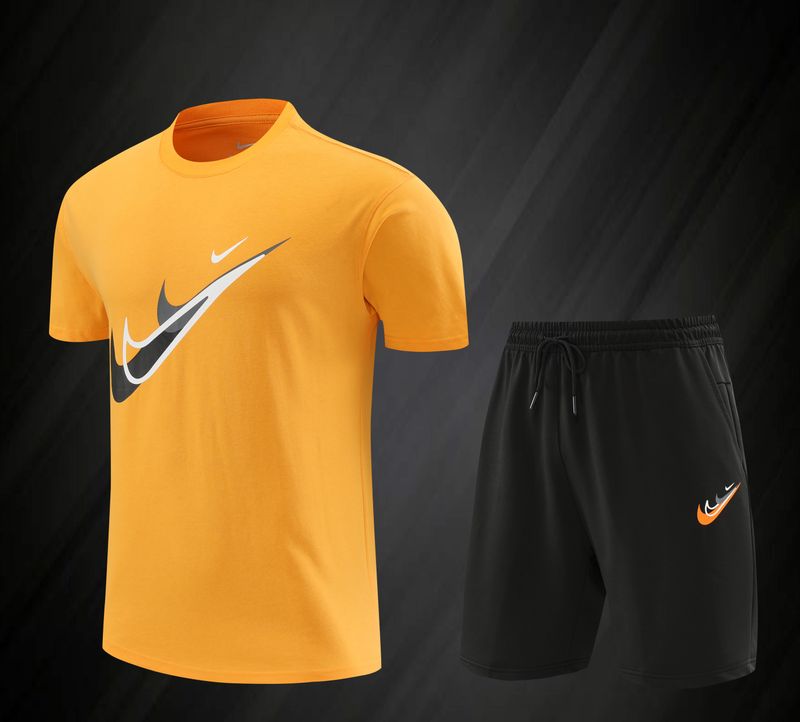 Kit Camiseta Nike +Short
