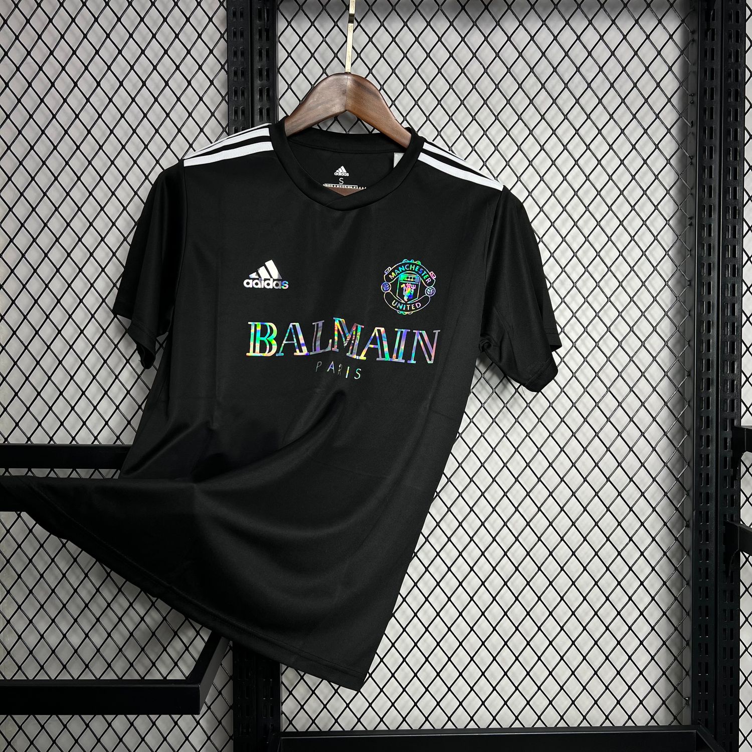 Camisa Manchester United x Balmain 2024 Preta - Adidas Masculino