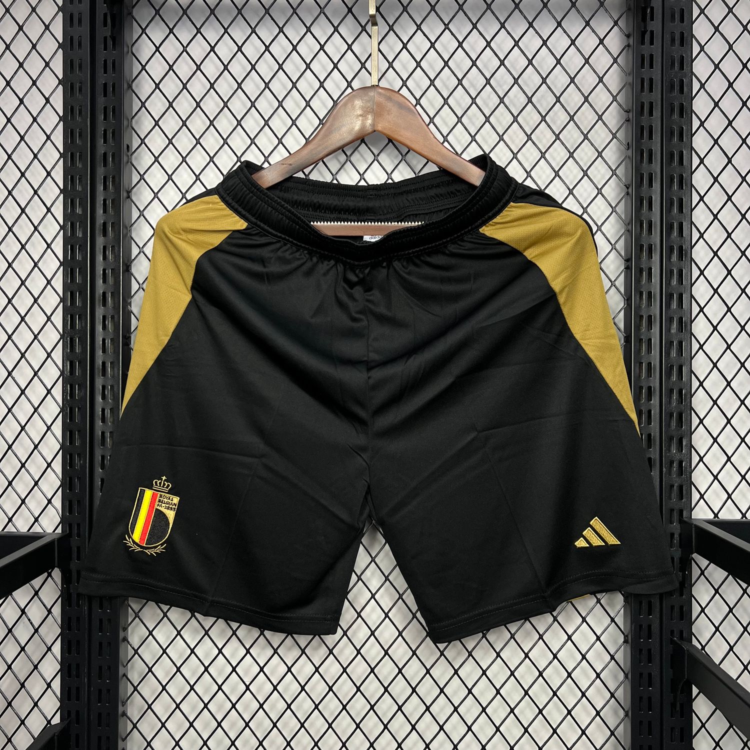 Calção Bélgica Adidas 2024/2025 Eurocopa