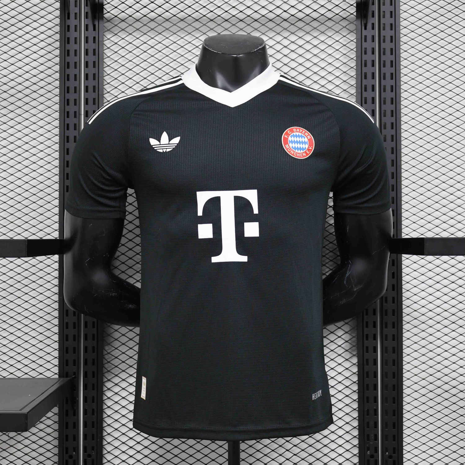 Camisa Bayern de Munique Home 2024-2025 Jogador Goleiro