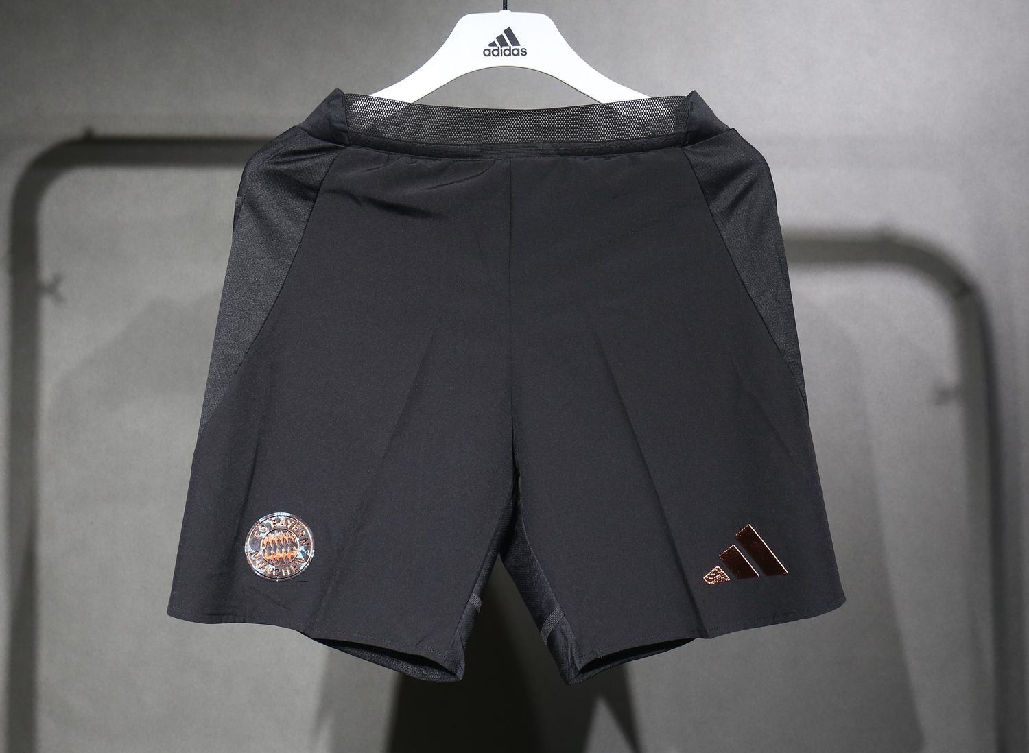 Short  Bayern de Munique 2024/2025 Versão Jogador