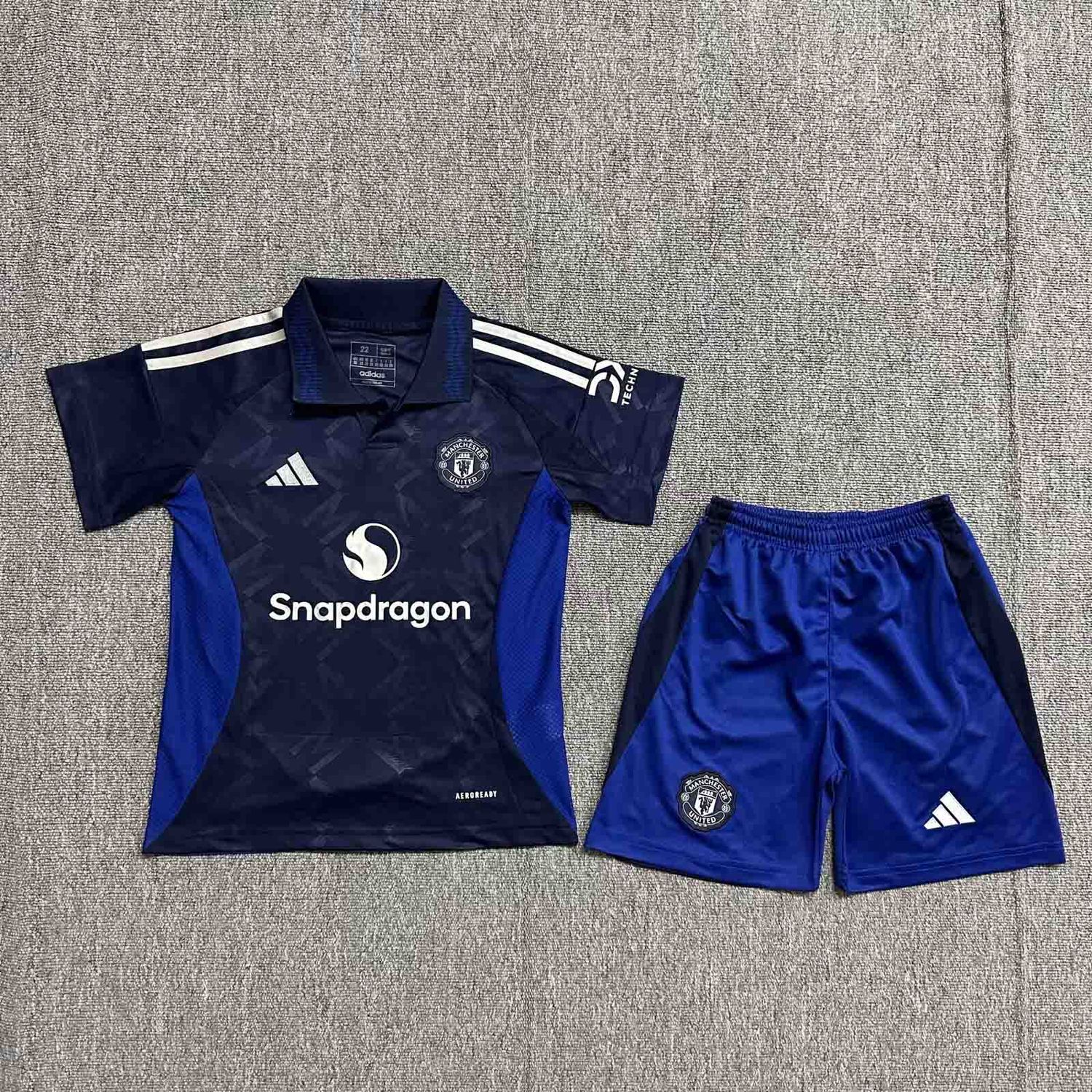 kit Camisa Infantil Manchester United 2024/2025