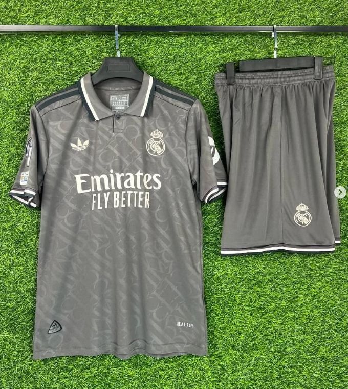 Conjunto Camisa + Short Real Madrid III 2024/2025  Torcedor