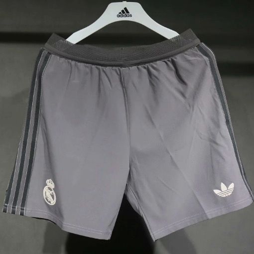 Calção 3 Real Madrid 2024/25 adidas - Masculino Versão Jogador