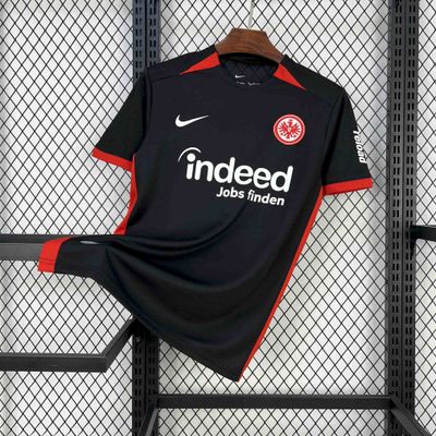 Camisa Eintracht Frankfurt 2024/2025