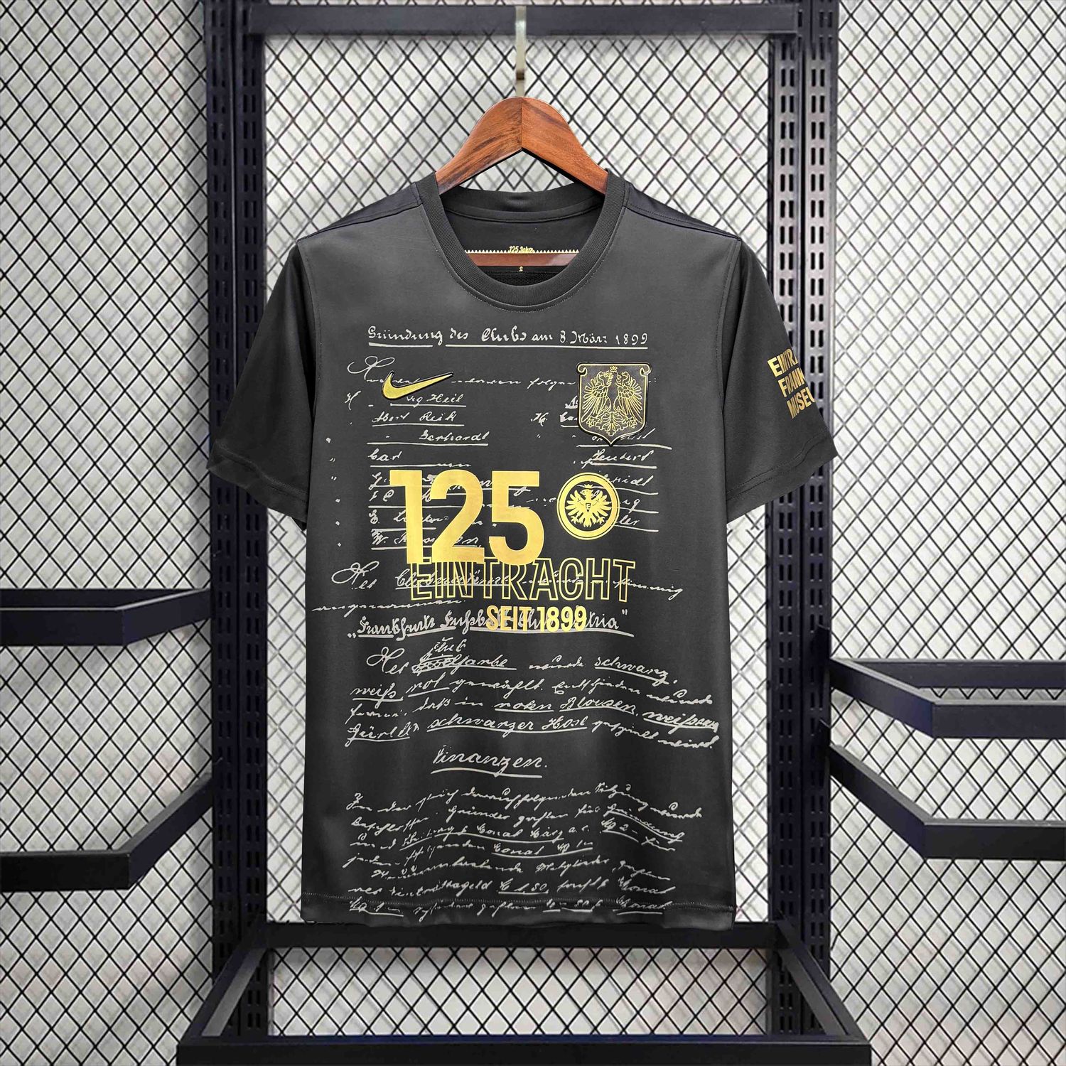 Camisa Eintracht Frankfurt 2024/2025 125 anos