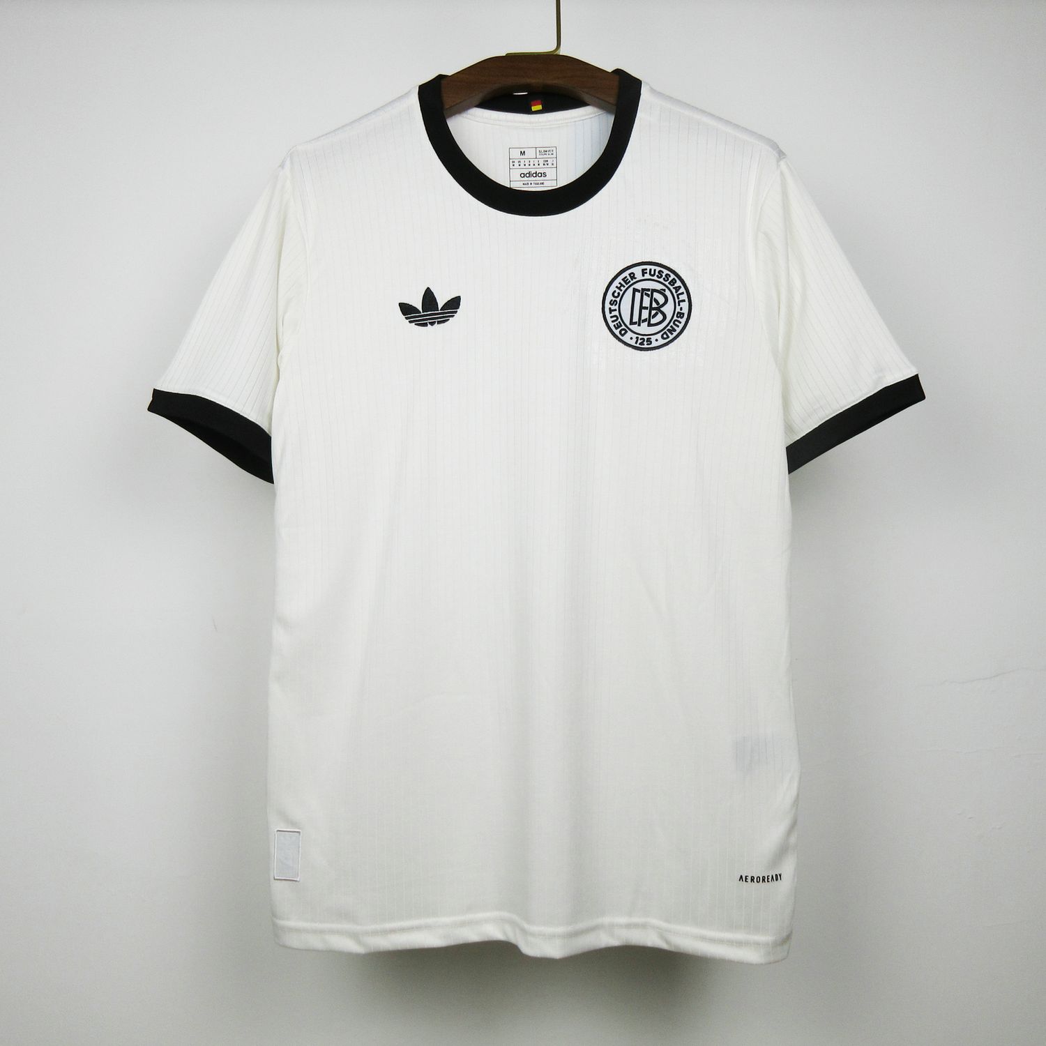 Camisa 125 anos da Seleção da Alemanha 2025