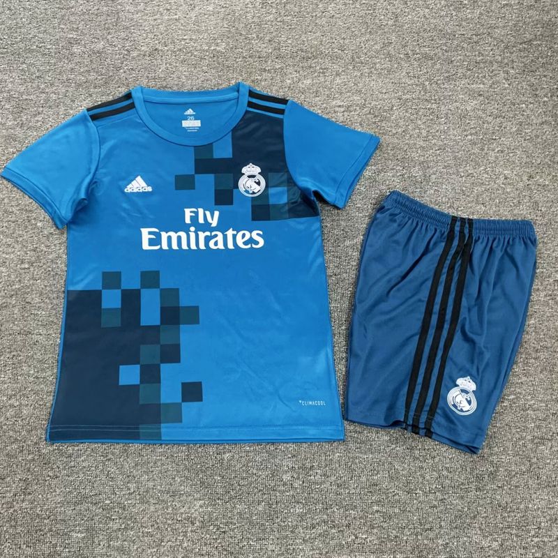 kit Camisa Kids Retro Real Madrid 17/18