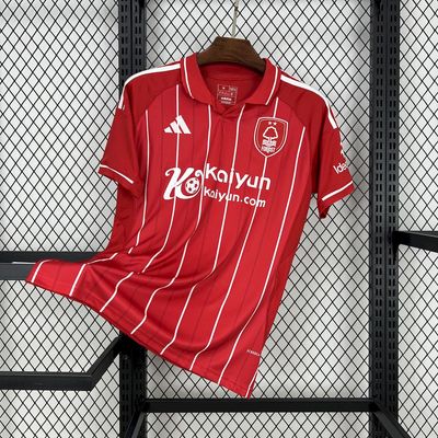 Camisa Nottingham Forest 2025/2026 Torcedor
