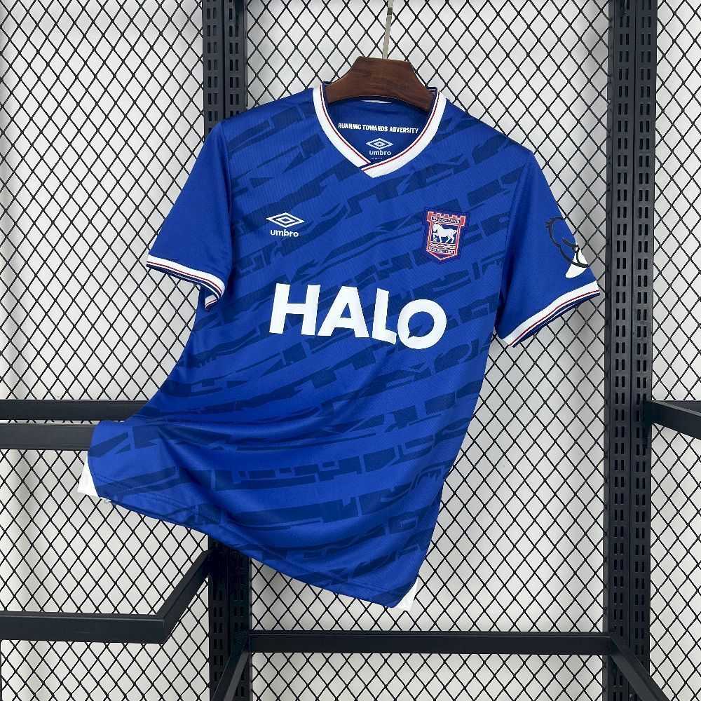 Camisa Ipswich Town 2025/2026 Torcedor