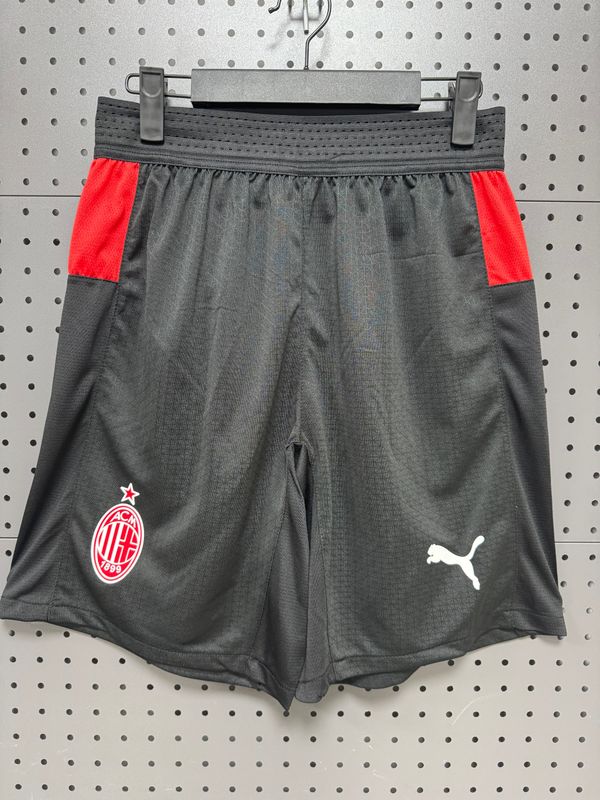 Short Milan 2025/2026 Versão Jogador Short Milan 2025/2026 Versão Jogador