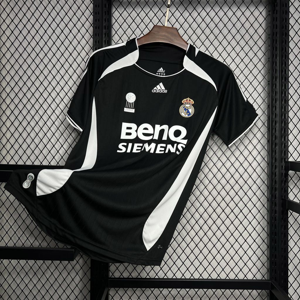 Camisa  Retrô Real Madrid 2006-2007