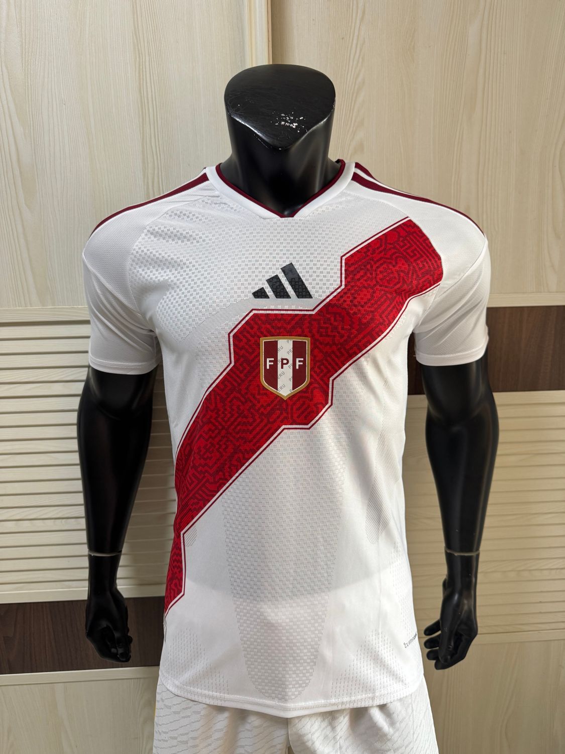 Camisa Peru I 2026 Masculina - Versão Jogador Copa do Mundo Camisa Peru I 2026 Masculina - Versão Jogador Copa do Mundo