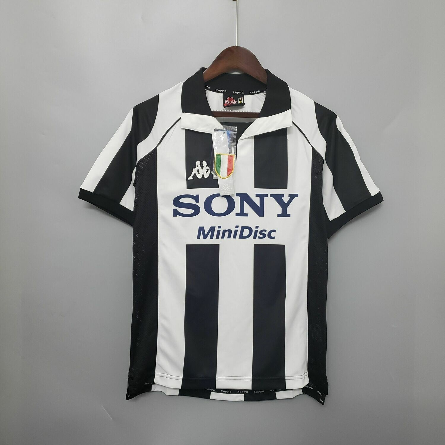 CAMISA JUVENTUS - RETRÔ - HOME - 97/98 CAMISA JUVENTUS - RETRÔ - HOME - 97/98