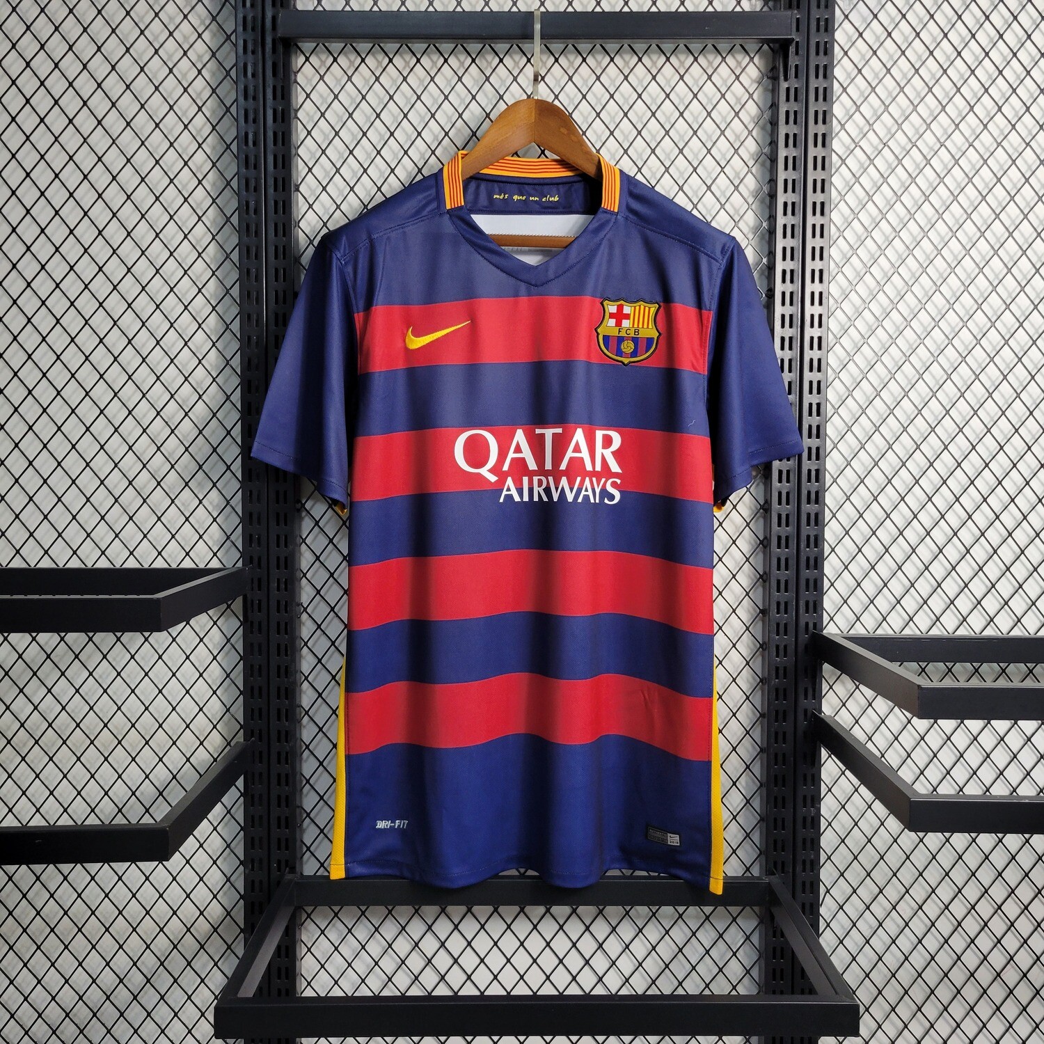 Camisa Barcelona I 15/16 Torcedor Pro Masculina Camisa Barcelona I 15/16 Torcedor Pro Masculina