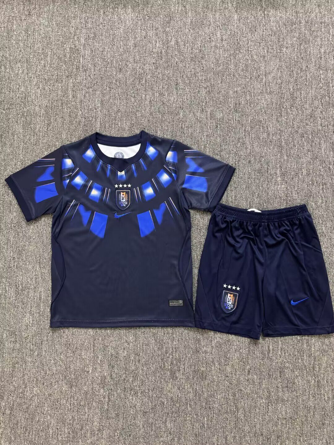 Kit Camisa  Infantil Uruguai 2026/2027 + Short