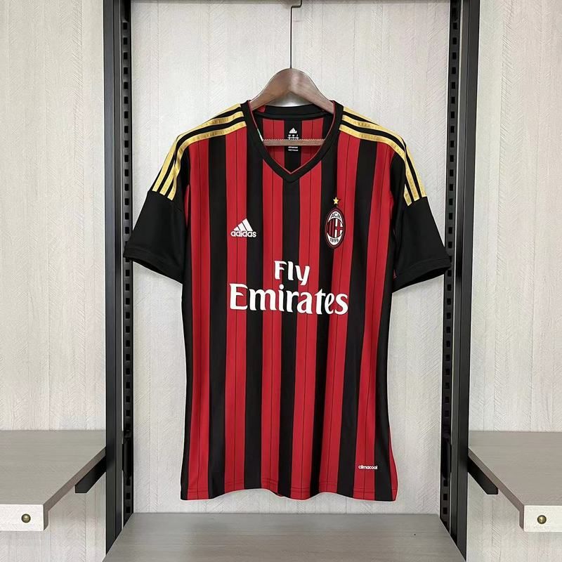 Camisa AC Milan 2013-14 Retrô Camisa AC Milan 2013-14 Retrô