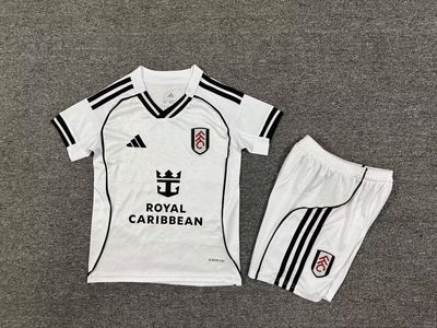 kit Camisa Infantil Fulham 2025/26 kit Camisa Infantil Fulham 2025/26