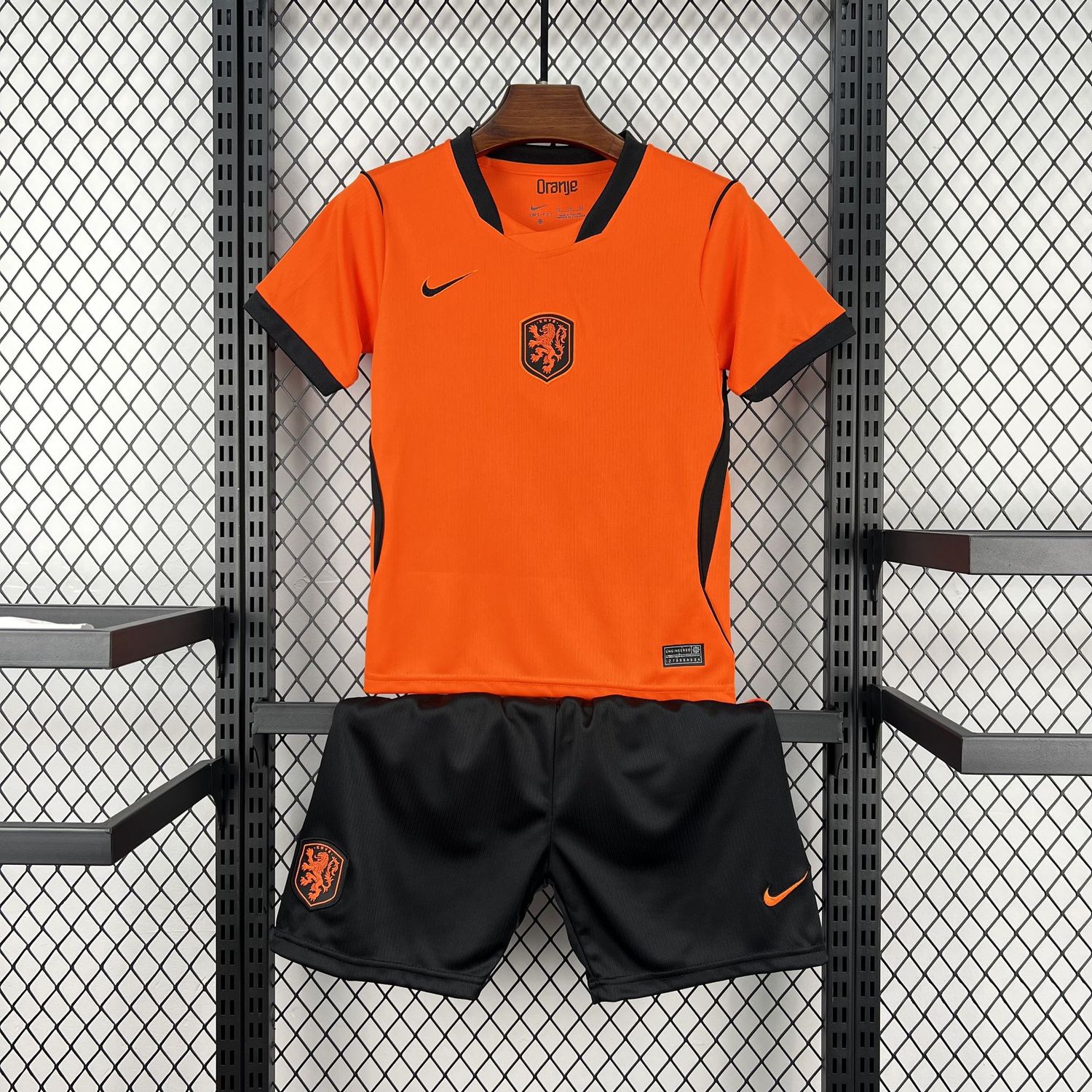 Kit Camisa Infantil Seleção da Holanda 2026 Goleiro Copa do Mundo Kit Camisa Infantil Seleção da Holanda 2026 Goleiro Copa do Mundo