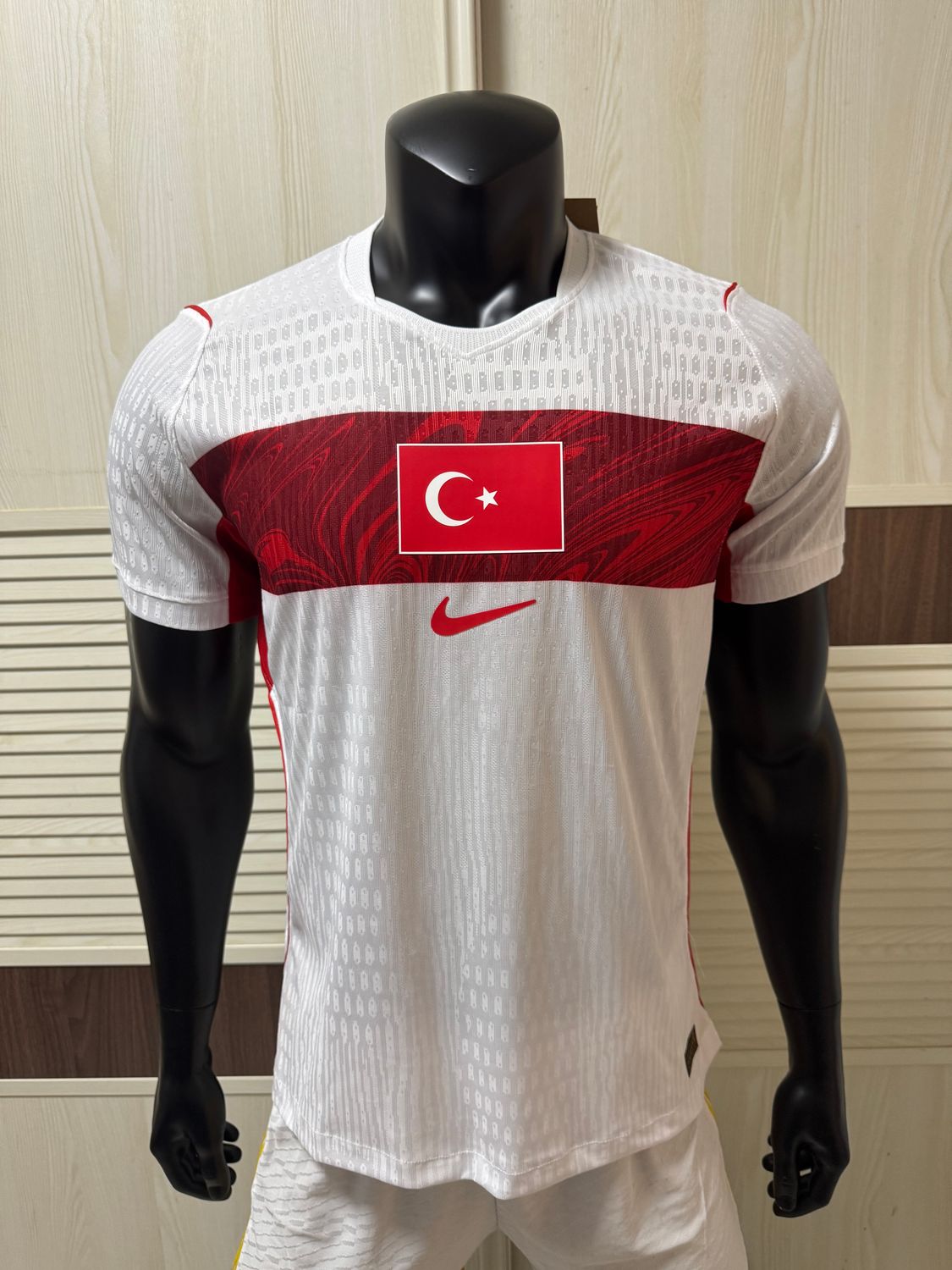 Camisa Seleção Turquia 2026 Versão Jogador Copa do Mundo Camisa Seleção Turquia 2026 Versão Jogador Copa do Mundo
