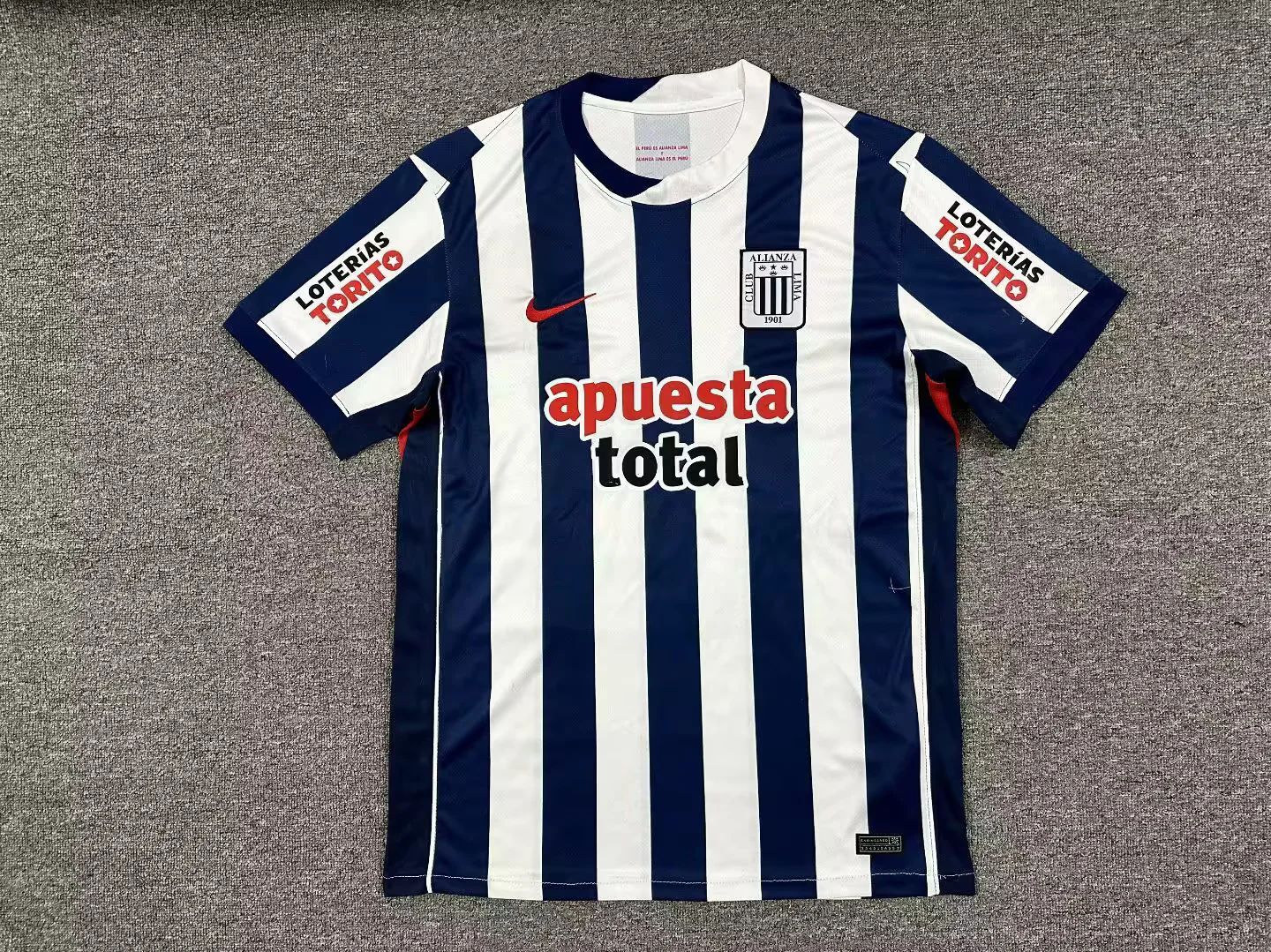 Camisa Alianza Lima Home 2026/2027 Camisa Alianza Lima Home 2026/2027